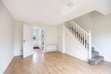 2 bed house, Shuna Street, Maryhill, Glasgow, G209ES - Image 2
