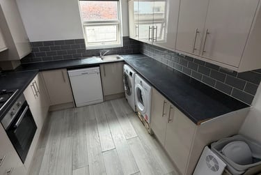 4 bed house, Romer Road, Kensington, Liverpool, L66DH - Image 2