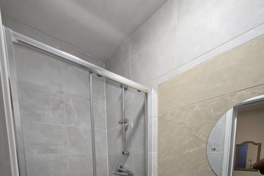 1 bed house, Holdenhurst Road, Springbourne, Bournemouth, BH88AY - Image 6