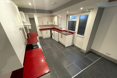 6 bed house, Exeter Road, Selly Park, Birmingham, B296EX - Image 2