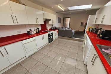 5 bed house, Dartmouth Road, Selly Park, Birmingham, B296DR - Image 3