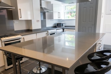 7 bed house, Dawlish Road, Selly Park, Birmingham, B297AS - Image 2