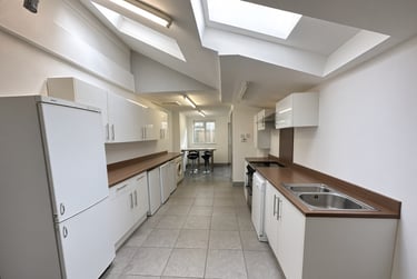 5 bed house, George Road, Selly Park, Birmingham, B296AH - Image 2