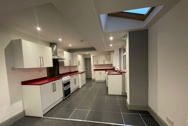 6 bed house, Exeter Road, Selly Park, Birmingham, B296EX - Image 1