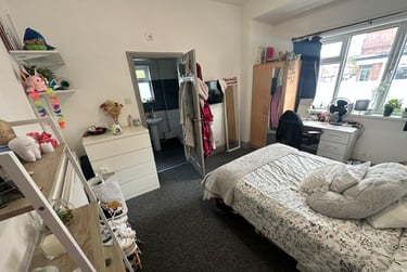 2 bed flat, Hobson Road, Selly Park, Birmingham, B297QA - Image 11