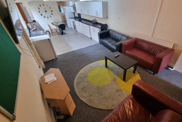6 bed house, Harrow Road, Selly Park, Birmingham, B297DN - Image 2