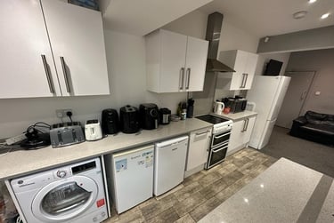 6 bed house, Tiverton Road, Selly Park, Birmingham, B296DA - Image 3