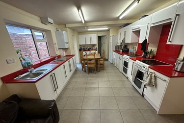 9 bed house, Rookery Road, Selly Park, Birmingham, B297DQ - Image 1