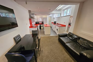 7 bed house, Hubert Road, Selly Park, Birmingham, B296ER - Image 6