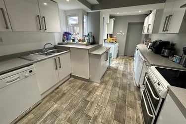 6 bed house, Tiverton Road, Selly Park, Birmingham, B296DA - Image 1