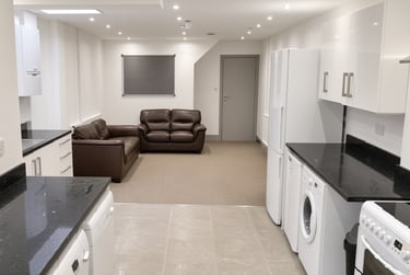 6 bed house, Arley Road, Selly Park, Birmingham, B297BQ - Image 1