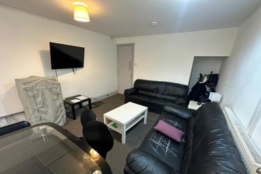 6 bed house, Arley Road, Selly Park, Birmingham, B297BQ - Image 4