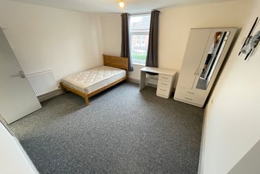 6 bed house, Exeter Road, Selly Park, Birmingham, B296EX - Image 8