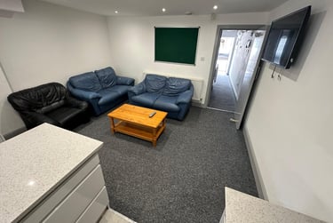 5 bed house, Hubert Road, Selly Park, Birmingham, B296ER - Image 5