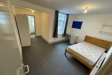 6 bed house, Exeter Road, Selly Park, Birmingham, B296EX - Image 9