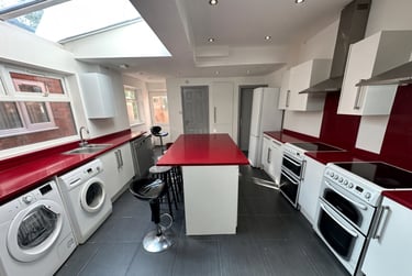 7 bed house, Dawlish Road, Selly Park, Birmingham, B297AR - Image 5