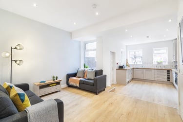 6 bed house, Edenhall Avenue, Burnage, Manchester, M192BG - Image 1