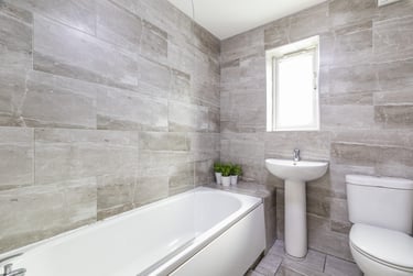 7 bed house, Fortuna Grove, Burnage, Manchester, M192BP - Image 12