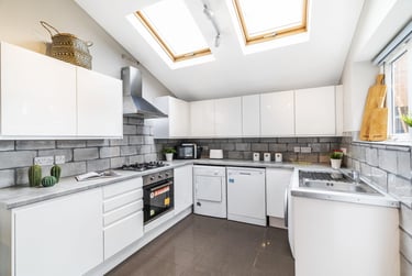 5 bed house, Fortuna Grove, Burnage, Manchester, M192BP - Image 9