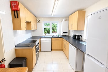 5 bed house, Portland Street, St Sidwells, Exeter, EX12EQ - Image 7