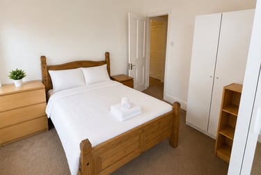 5 bed house, Park Road, Mount Pleasant, Exeter, EX12HT - Image 1