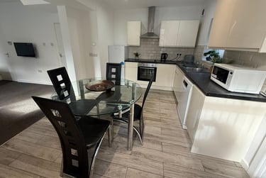 6 bed house, Willow Lane, City Centre, Lancaster, LA15PR - Image 12