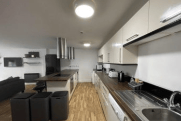 9 bed flat, New Street, City Centre, Lancaster, LA11EG - Image 5