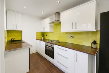 4 bed house, Shoreham Street, Heeley, Sheffield, S24FA - Image 1