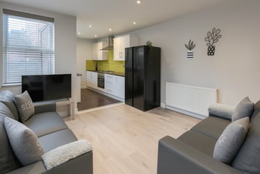 4 bed house, Shoreham Street, Heeley, Sheffield, S24FA - Image 2