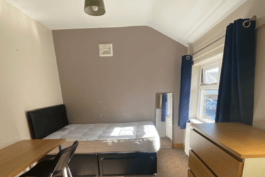 6 bed house, Walmsley Road, Burley, Leeds, LS61NG - Image 4