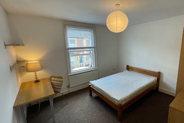 4 bed house, Dorothy Street, City Centre, Reading, RG12NL - Image 8