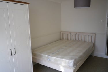 4 bed house, Andover Road, Montpelier, Cheltenham, GL502TB - Image 3