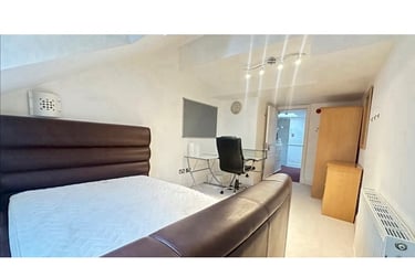 11 bed house, Kingswood Road, Fallowfield, Manchester, M146RY - Image 2