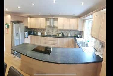 11 bed house, Kingswood Road, Fallowfield, Manchester, M146RY - Image 1