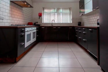 9 bed house, Ladybarn Lane, Fallowfield, Manchester, M146NG - Image 6