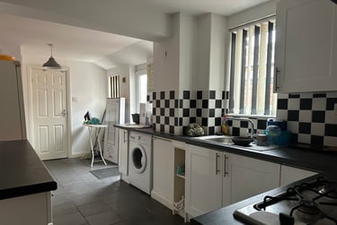 4 bed house, Newport, Uphill, Lincoln, LN13DQ - Image 2