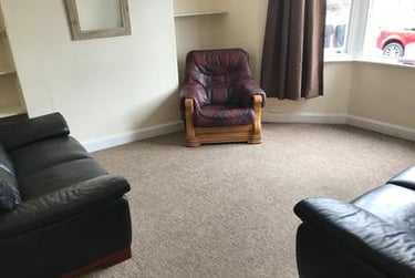 5 bed house, Gloucester Road, Horfield, Bristol, BS78TR - Image 2