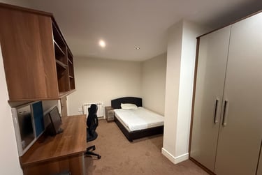 3 bed flat, Aalborg Place, City Centre, Lancaster, LA11AT - Image 2