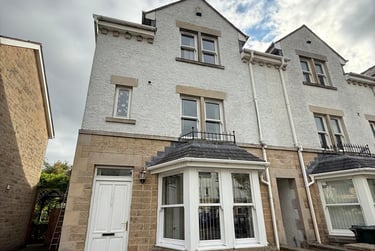 6 bed house, Villas Court, City Centre, Lancaster, LA11TR - Image 1