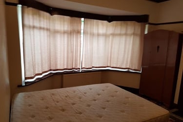2 bed flat, Redclyffe Avenue, Victoria Park, Manchester, M145RG - Image 3