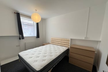 1 bed flat, Langley Street, Basford, Stoke, ST46DZ - Image 2