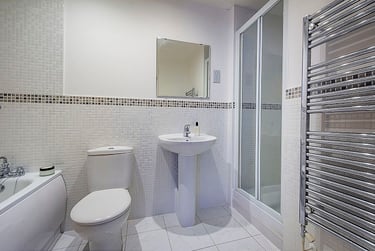 1 bed studio, Wraysbury Drive, Yiewsley, Uxbridge, UB77FL - Image 5