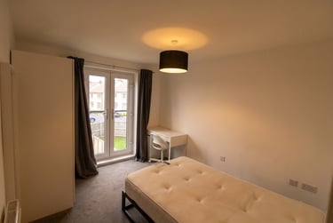 6 bed house, Slade Baker Way, Frenchay, Bristol, BS161YN - Image 5