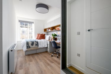 3 bed flat, Park Street, City Centre, Bristol, BS15ES - Image 3
