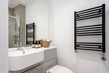 3 bed flat, Park Street, City Centre, Bristol, BS15JG - Image 4
