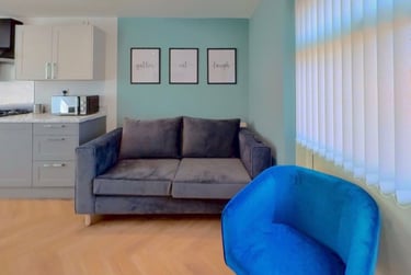 4 bed house, Varden Croft, Edgbaston, Birmingham, B57LR - Image 2