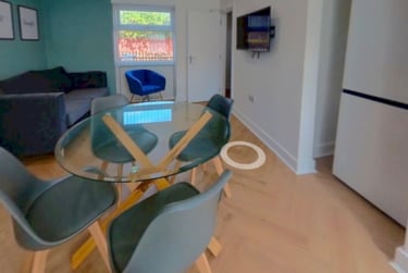 4 bed house, Varden Croft, Edgbaston, Birmingham, B57LR - Image 3