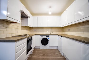 6 bed house, Ambassador Square, Isle of Dogs, London, E149UX - Image 2