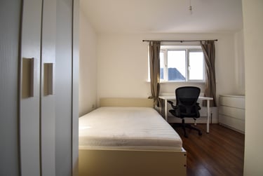 6 bed house, Ambassador Square, Isle of Dogs, London, E149UX - Image 6