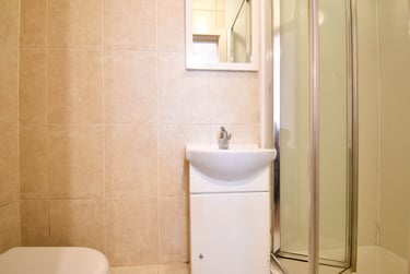 5 bed house, Ferry Street, Isle of Dogs, London, E143DT - Image 11